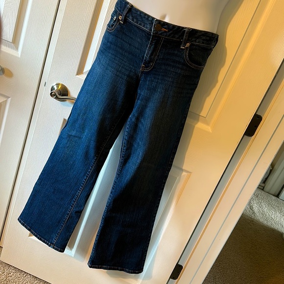 Ladies American Eagle “Favorite Boyfriend” Jeans - Picture 3 of 10
